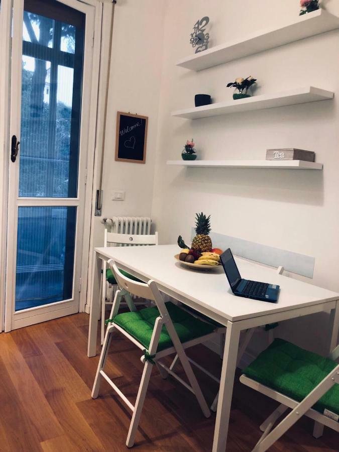 Florence Liberta Apartment With Balcony Exterior photo
